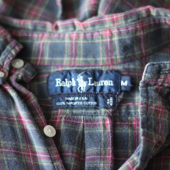 Sold ❌Ralph Lauren Casual Button Down - Picture 2 of 4